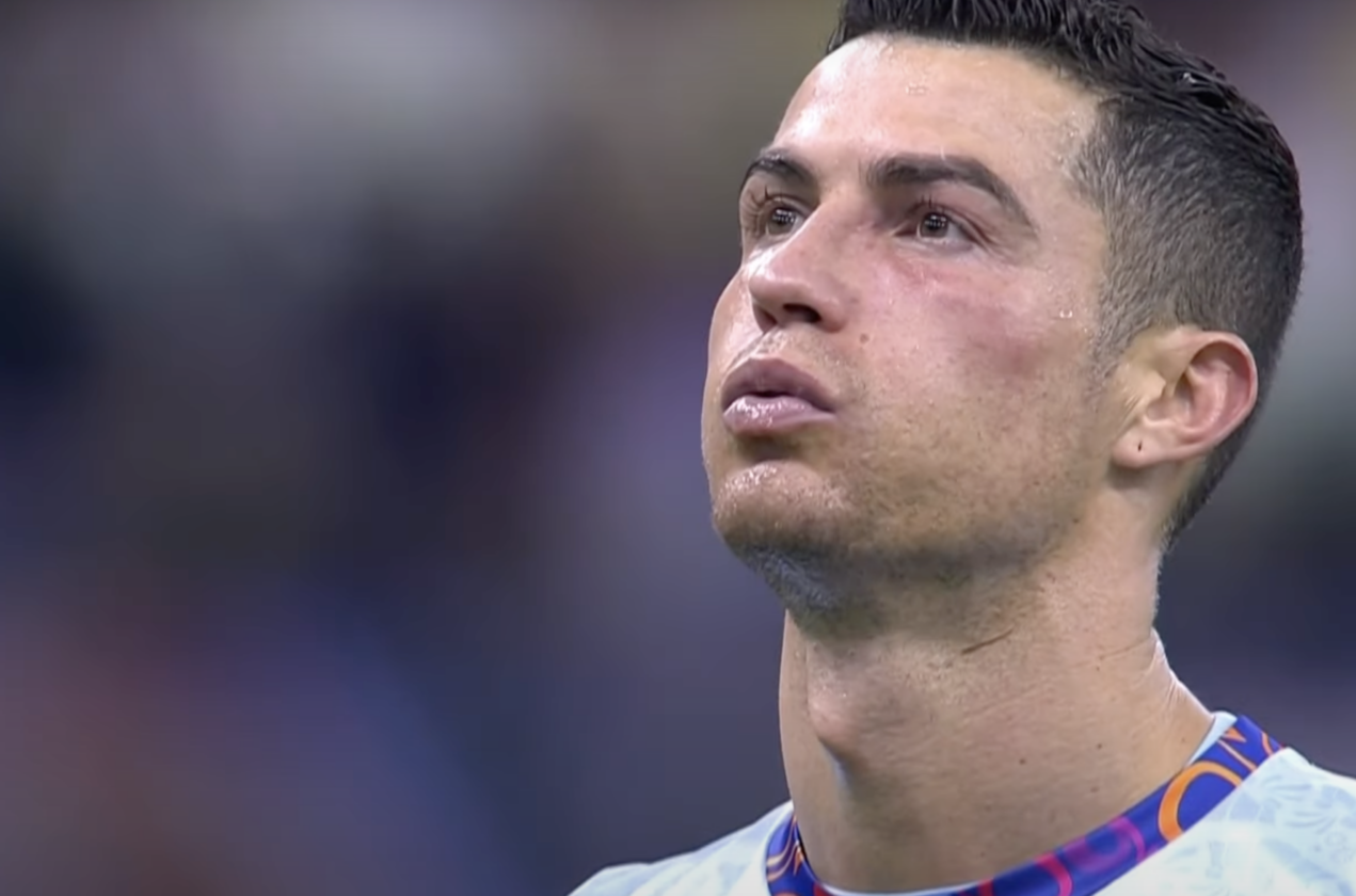 Cristiano Ronaldo's unexpected free kick mishap: Cameraman struck in Al  Nassr Match - News - Nogomania